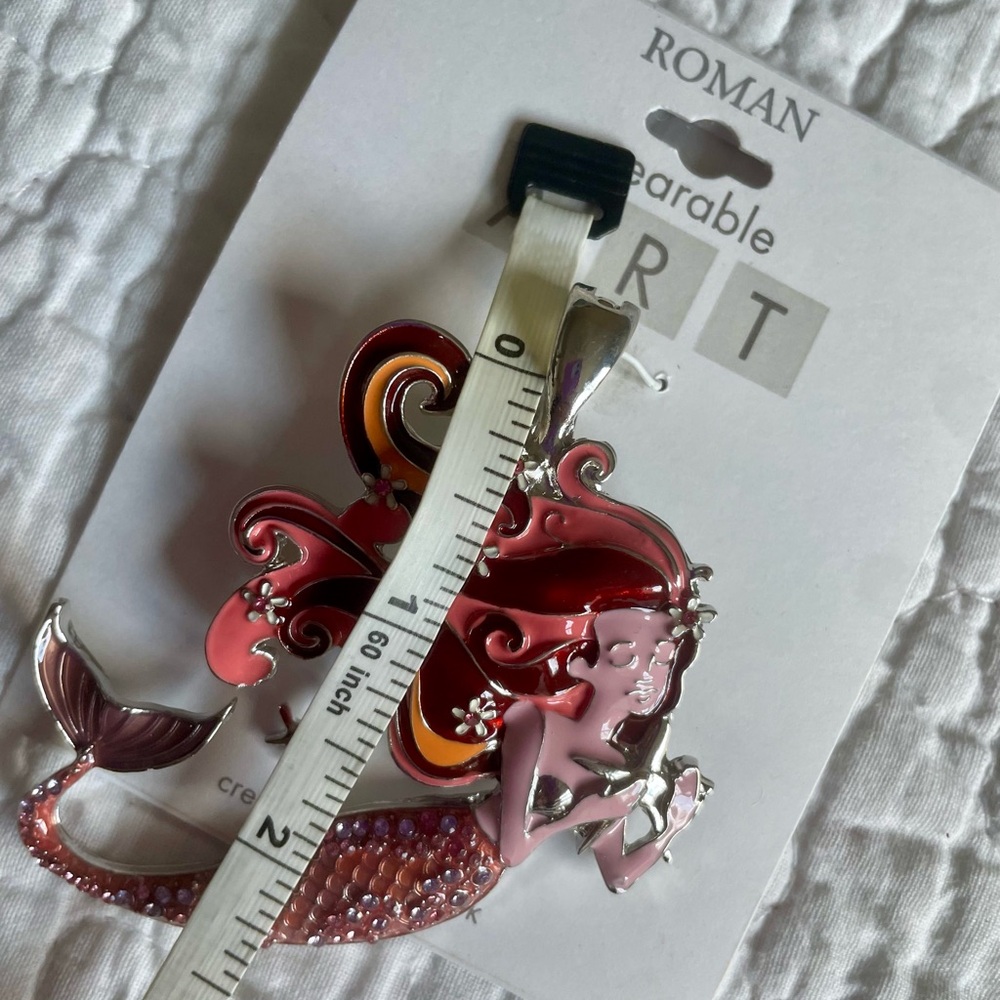 Brand New Wearable Art Mermaid Pendant - Picture 4 of 4